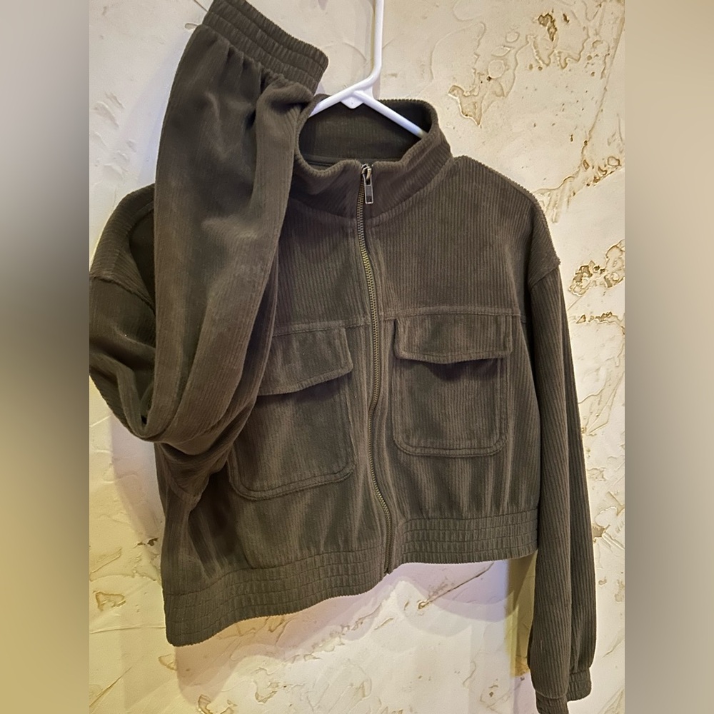 Aerie EUC Cropped Zip Up Ribbed Shacket Size Small Olive Green Jacket Top